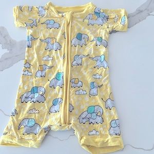 Little sleepies YELLOW ELEPHANT SNUGGLES 6-12mo GUC